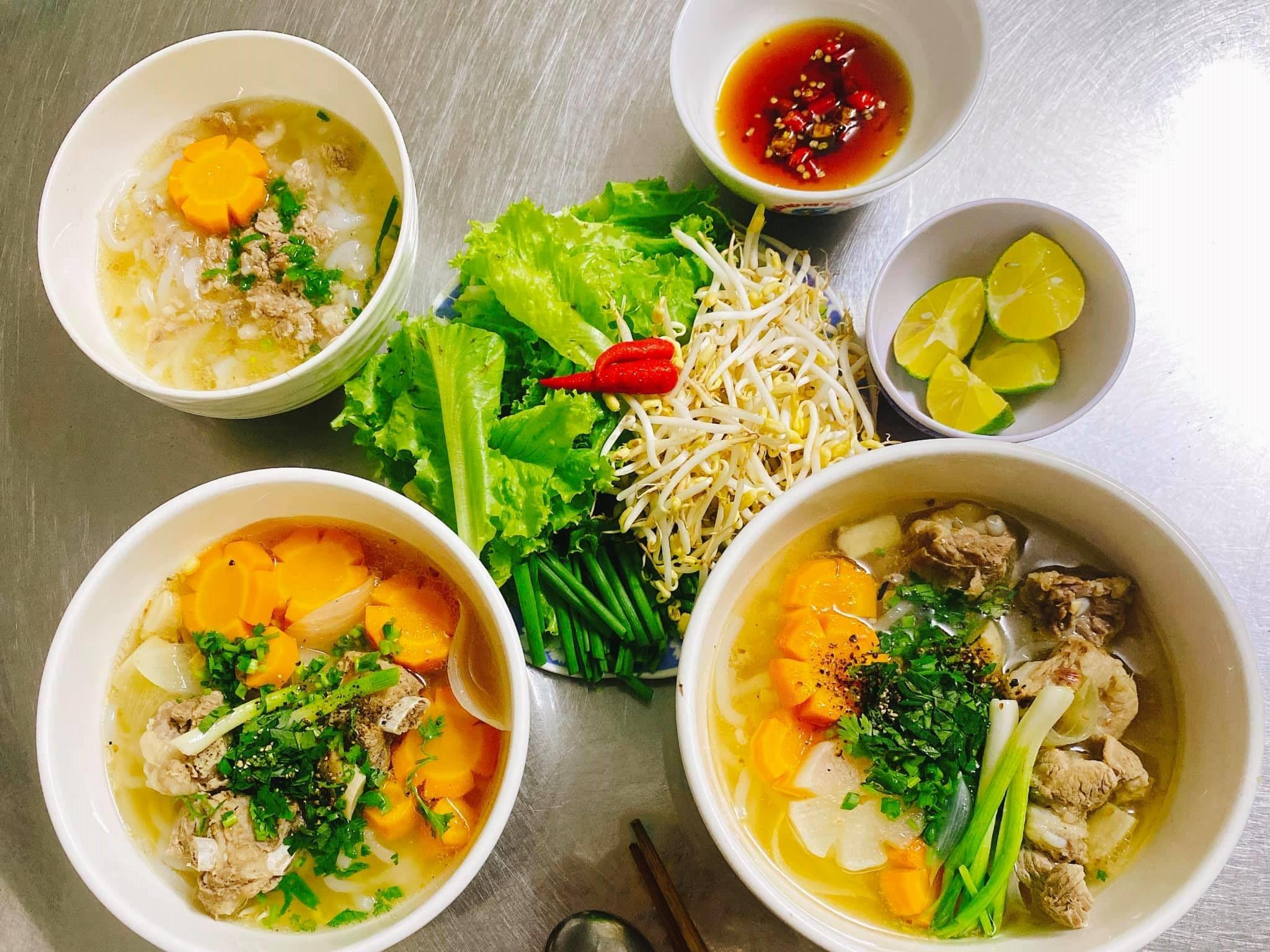 Cách nấu bánh canh sườn heo chuẩn vị miền Trung – Digifood