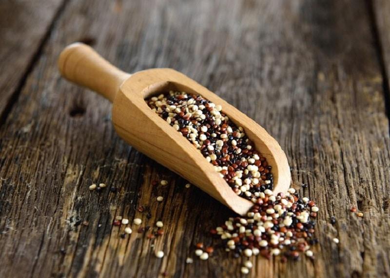 Tìm hiểu về hạt quinoa là hạt gì?