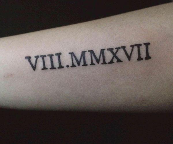 hình tattoo số la mã