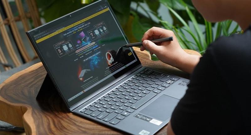 Laptop màn hình 4K giá rẻ có tốt không?