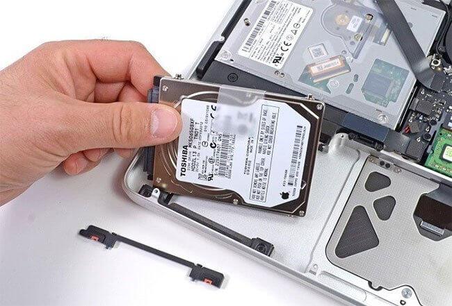 Lỗi ổ cứng Laptop Dell, Dấu hiệu nhận biết và Chi phí thay thế hiện nay